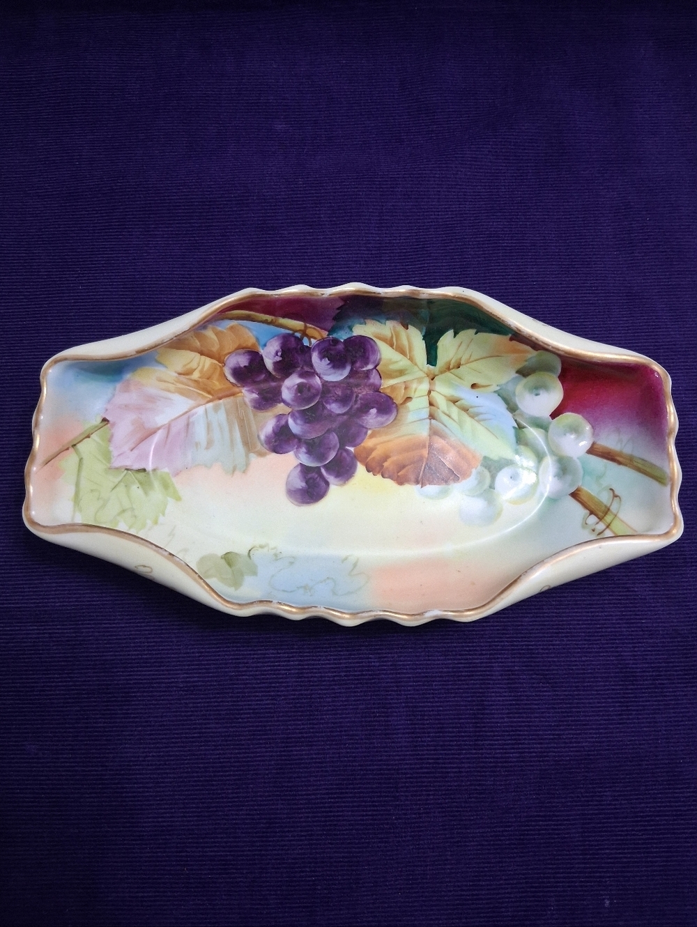 Antique Porcelain Trinket Jewelry Dish Vanity Tray Hand-painted Vienna Austria